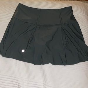 Lululemon Green Skirt